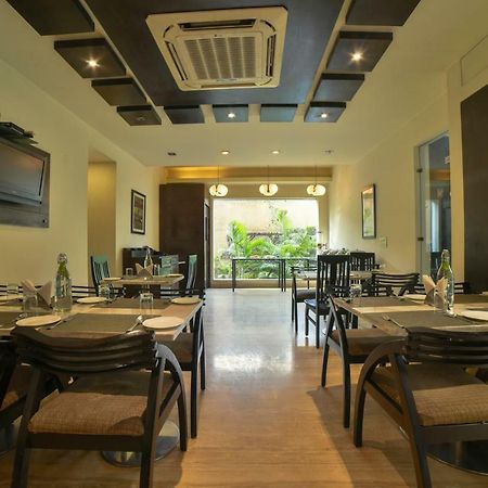 Hotel Mint Casa Ню Делхи Екстериор снимка