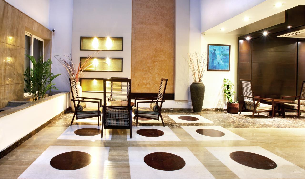 Hotel Mint Casa Ню Делхи Екстериор снимка