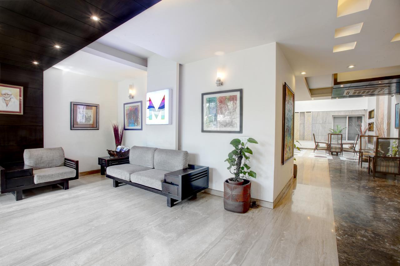 Hotel Mint Casa Ню Делхи Екстериор снимка