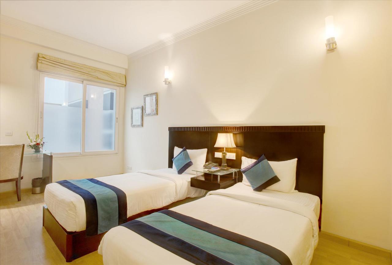 Hotel Mint Casa Ню Делхи Екстериор снимка