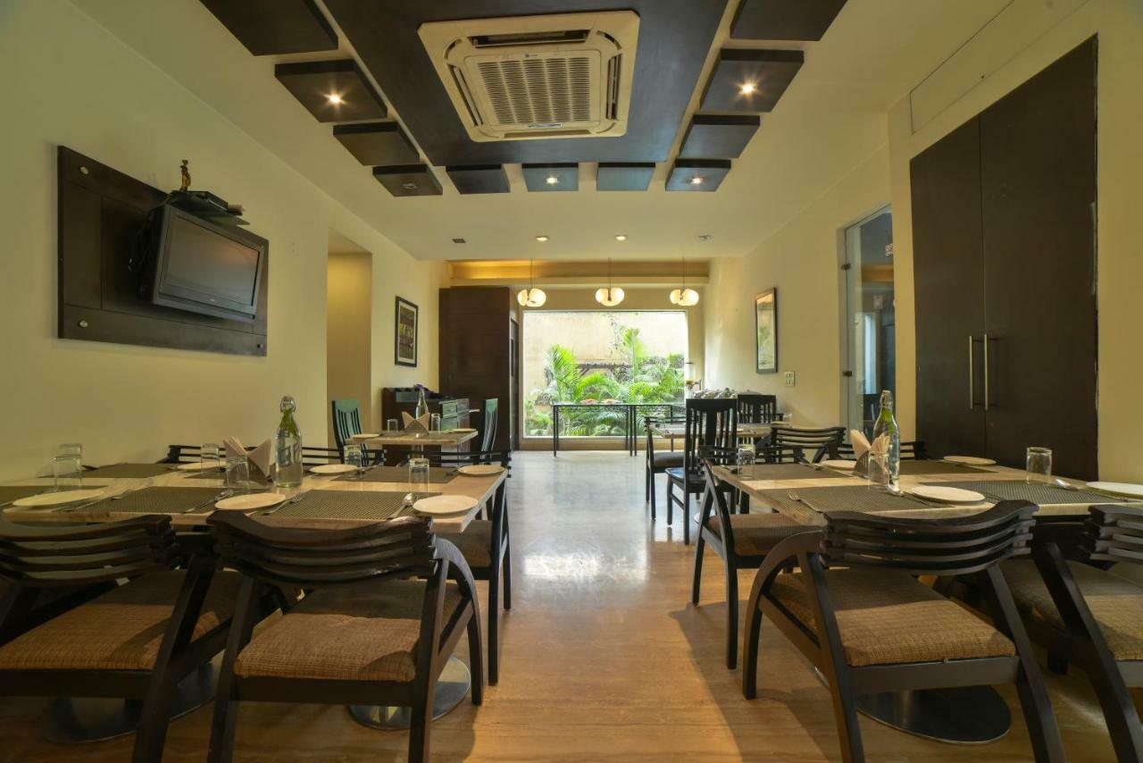 Hotel Mint Casa Ню Делхи Екстериор снимка
