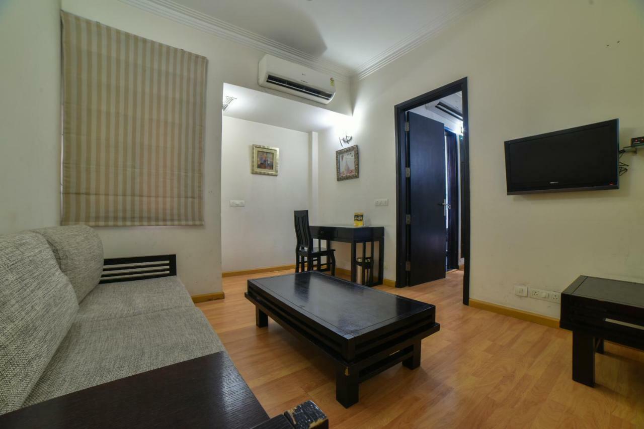Hotel Mint Casa Ню Делхи Екстериор снимка