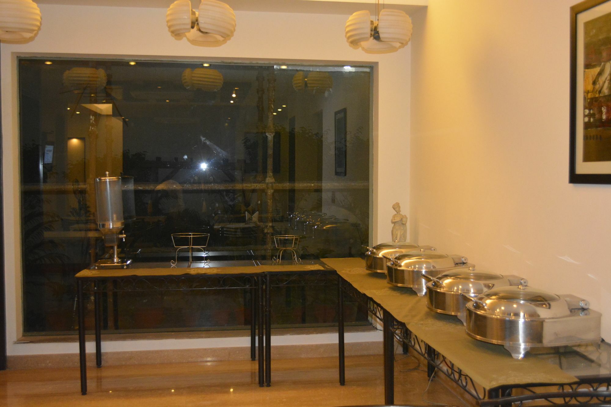 Hotel Mint Casa Ню Делхи Екстериор снимка